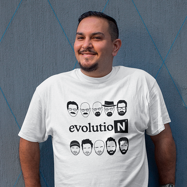 T-Shirt featuring 'Breaking Bad Evolution' design.